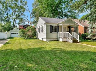 319 Royal Ct, Champaign, IL 61820