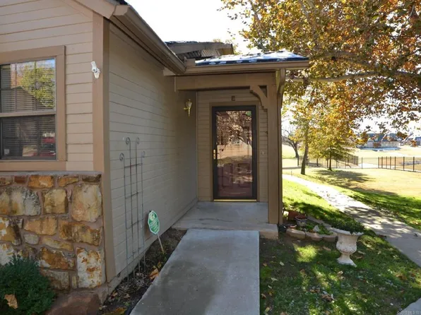 9114 S Urbana Ave #9-D, Tulsa, OK 74137