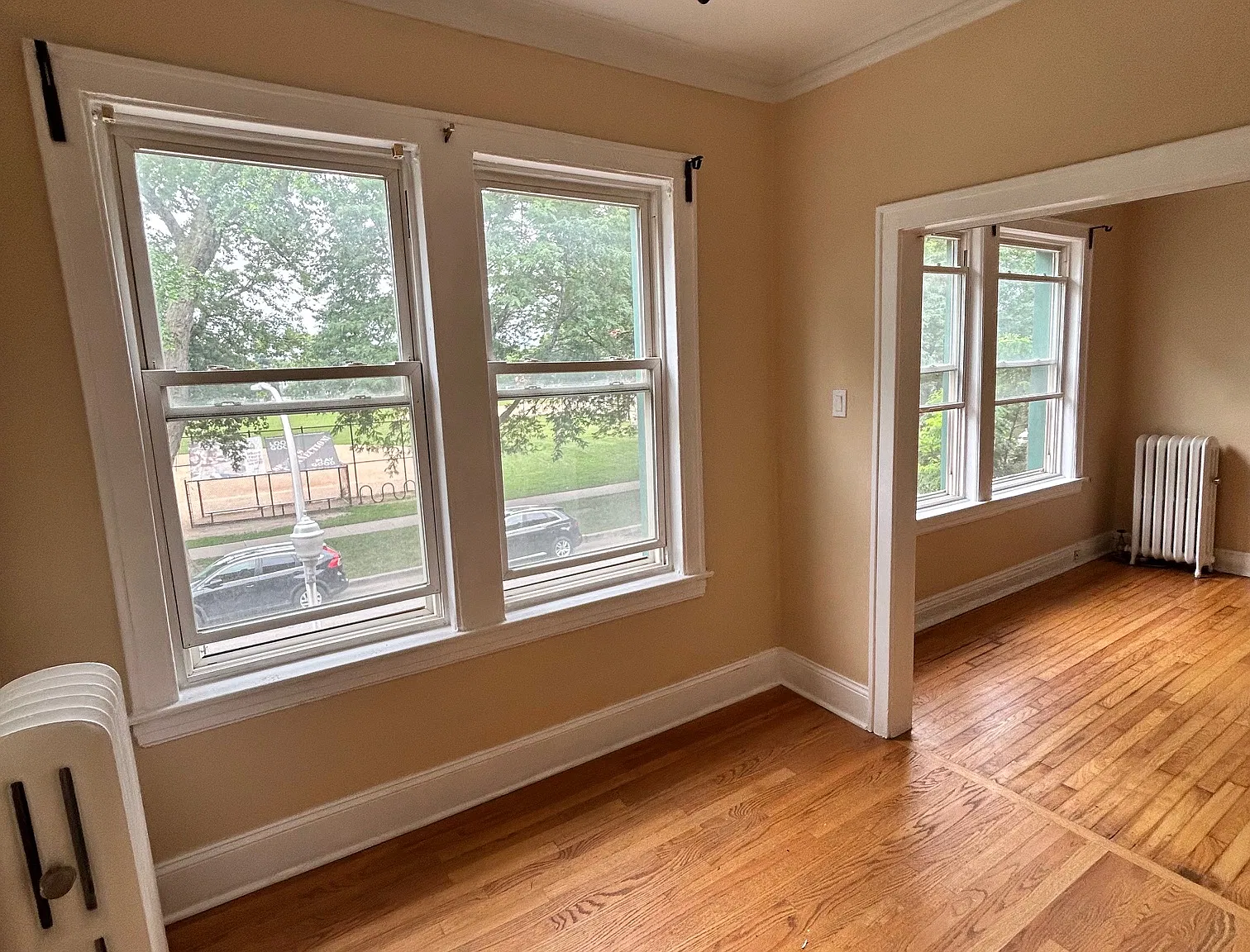 Studio, 900 sqft, $1,600 — Photo 3