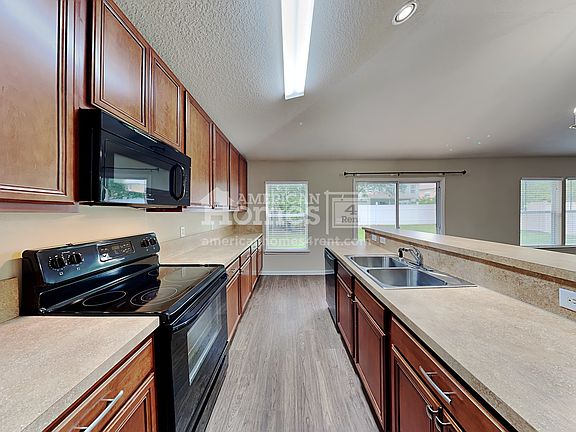 5th image of 1539 E Dunns Lake Dr