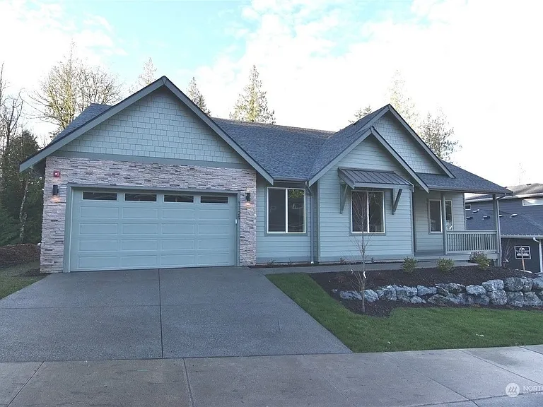 1129 Brookstone Dr — Photo 16