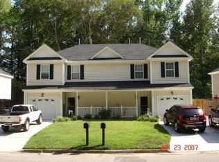 1227 Gunn Hall Dr, Virginia Beach, VA 23454