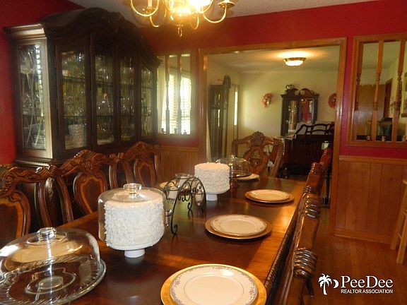 3rd image of 228 Horseshoe Bend Dr