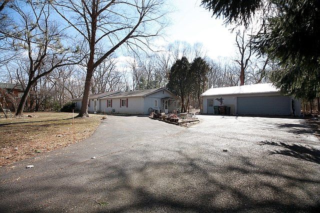 1st image of 6415 E North Prairie Dr