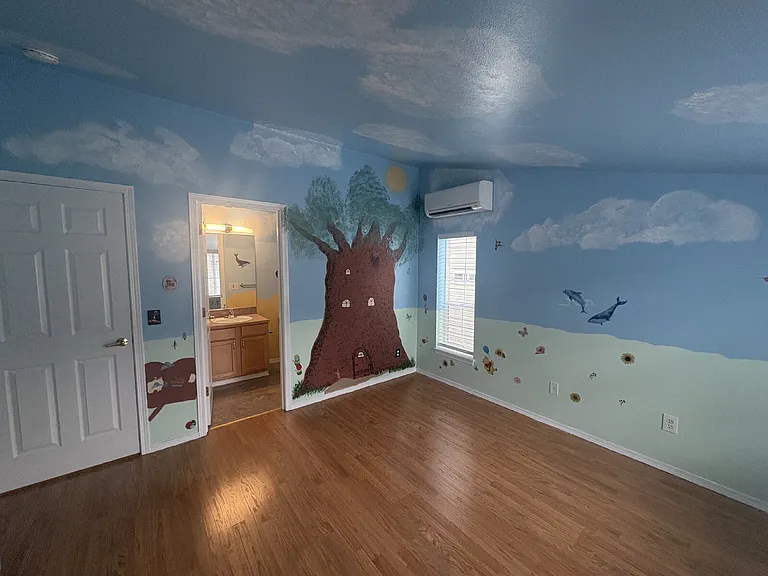 12549 Roosevelt Way NE #4 — Photo 23