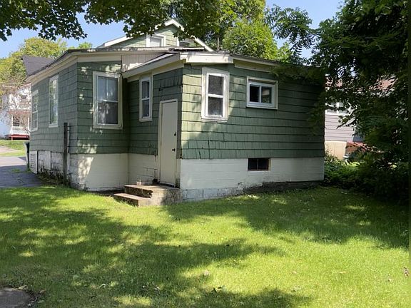 2nd image of 140 W Cayuga St