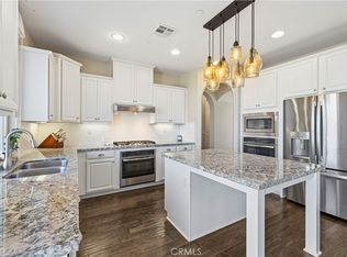 28417 Steel Ln, Valencia, CA