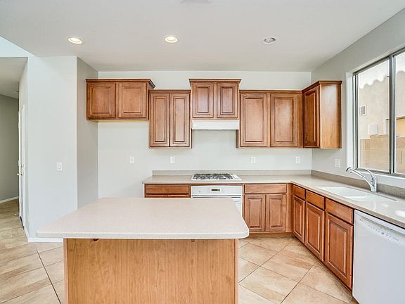 5th image of 1684 W Satinwood Dr