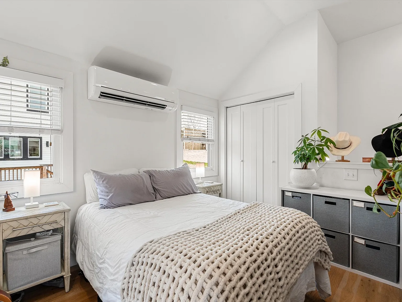 Studio, 500 sqft, $1,500 — Photo 4