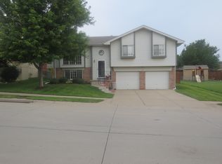 4630 N 126th St, Omaha, NE 68164