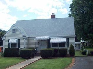 1208 Springhill Rd, Staunton, VA 24401