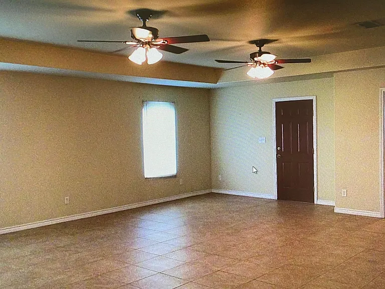 104 Alyssa Dr #A — Photo 2