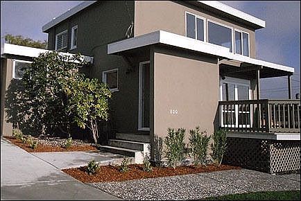 2nd image of 800 Park Way