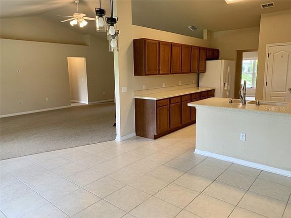 5th image of 1903 Farrington Dr
