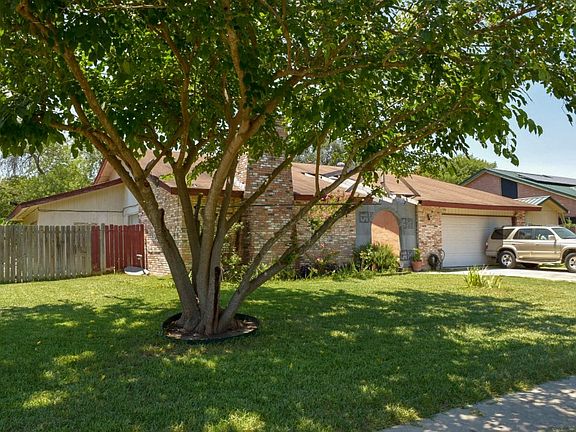2nd image of 12431 Gran Vista St