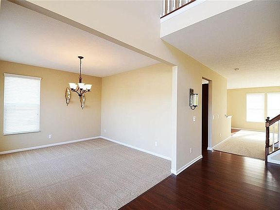 4th image of 3139 Windy Knoll Ln