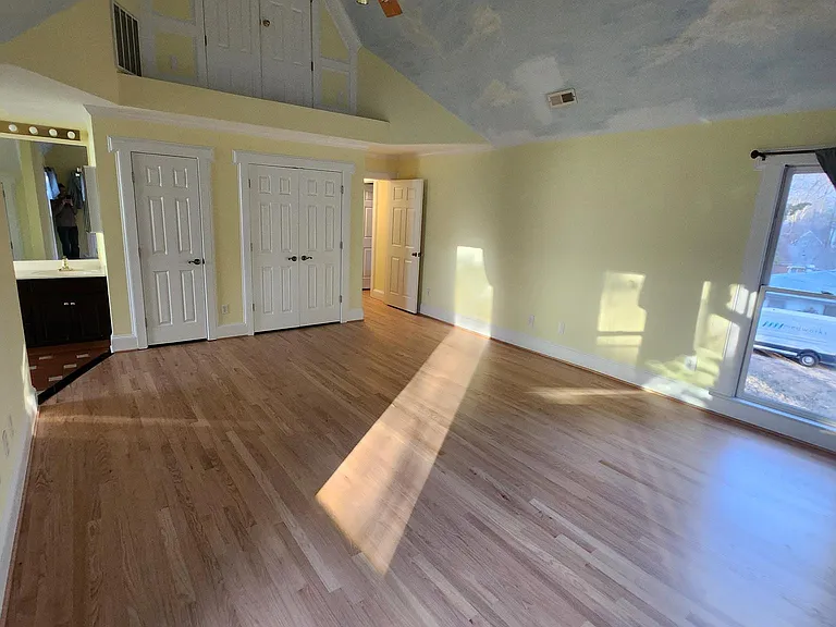 1904 Evergreen Ave — Photo 18