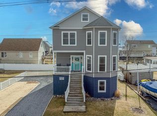 9031 Hinton Ave, Baltimore, MD 21219