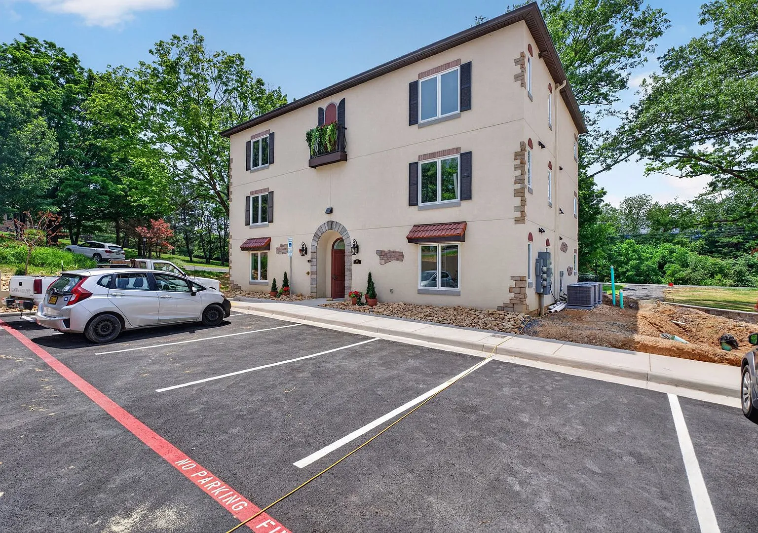 Brand New Apartments for Rent in Harrisonburg — Photo 2