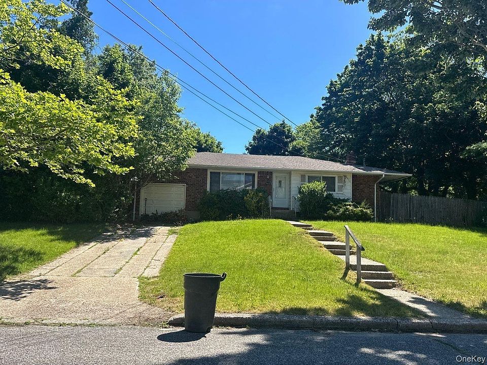 1st image of 1533 Agate Street