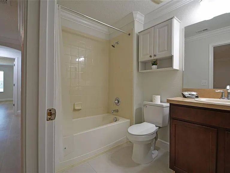 11925 Greengate Dr — Photo 35