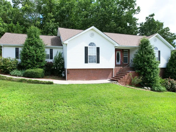 1454 Benjamin Cir NW, Cleveland, TN 37312