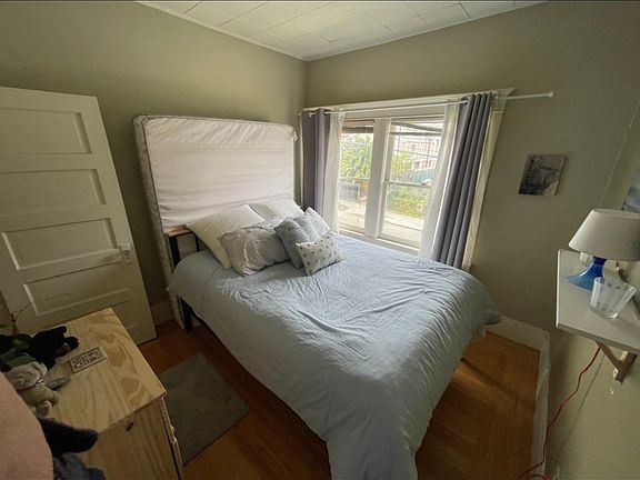 Large and bright bedroom with walk-in closet,