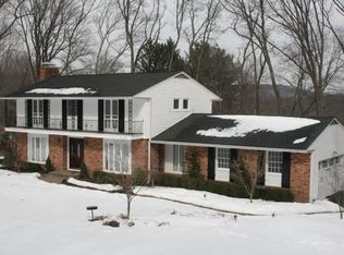21 Hilltop Cir, Morristown, NJ 07960