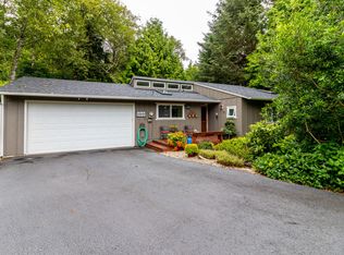 199 SW The Pines Dr, Depoe Bay, OR 97341