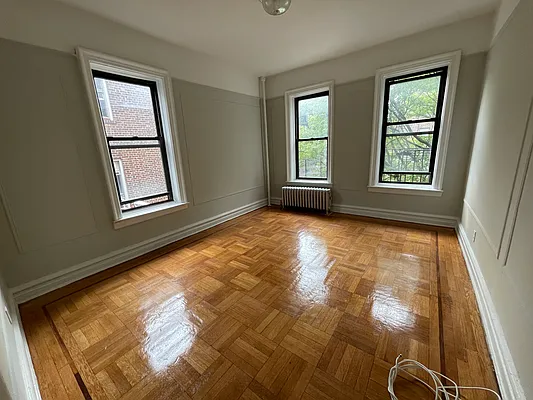 Rented by Sterea Agency | media 10