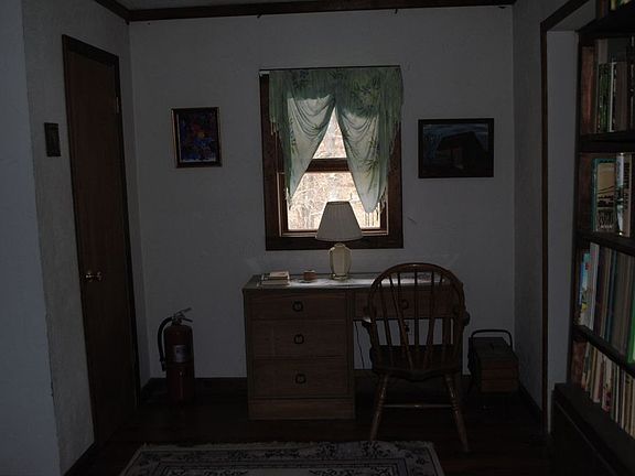 hall landing 2nd floor