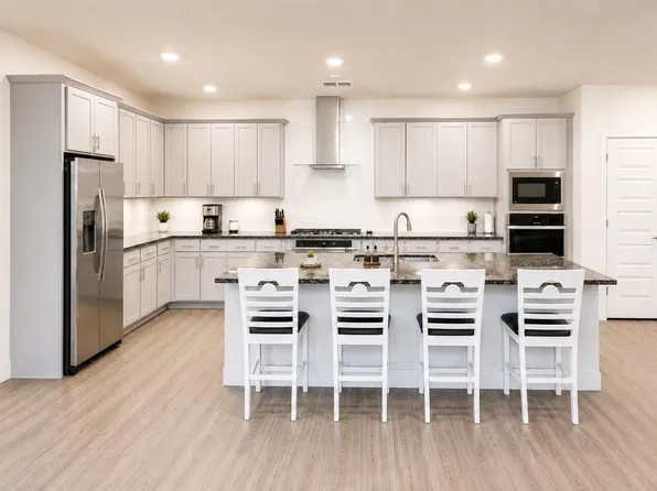 5549-8843 Solo Way, Elk Grove, CA 95757