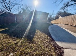 1608 N 10th St #A, Waco, TX 76707