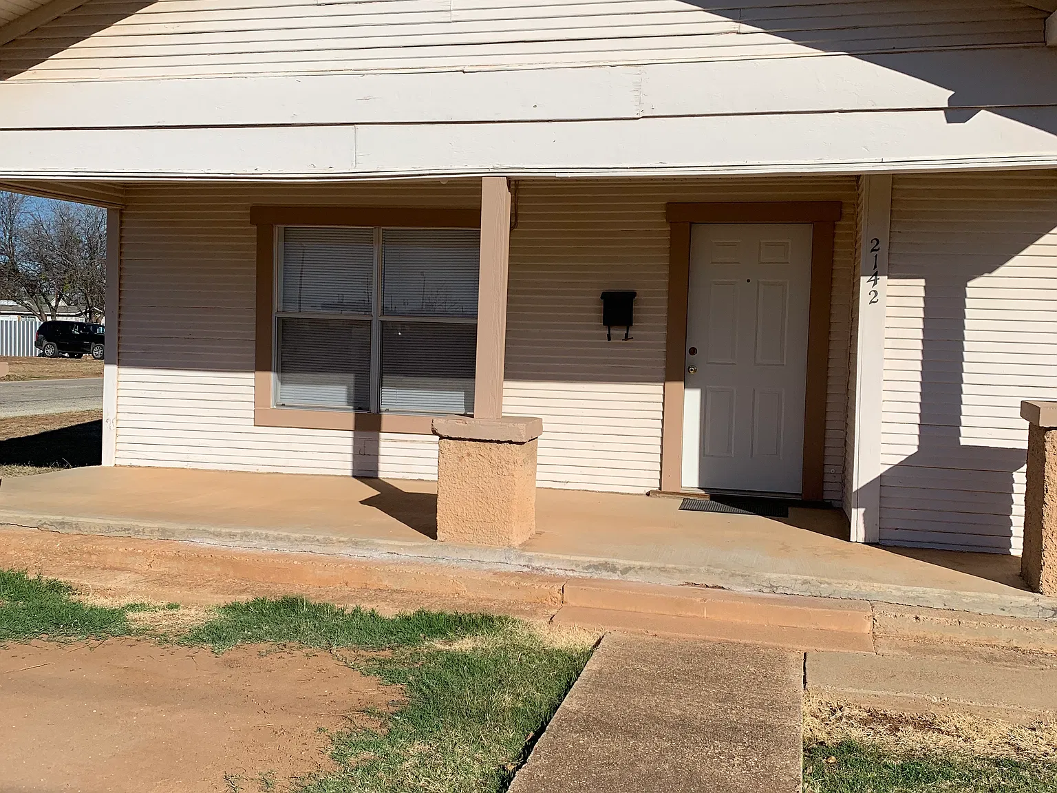 1 bed, 1000 sqft, $1,500 — Photo 1