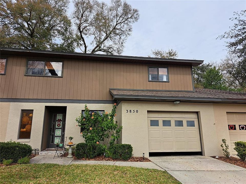 1st image of 3850 NE 17th Street Cir
