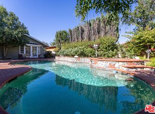 10100 Vanalden Ave, Northridge, CA 91324