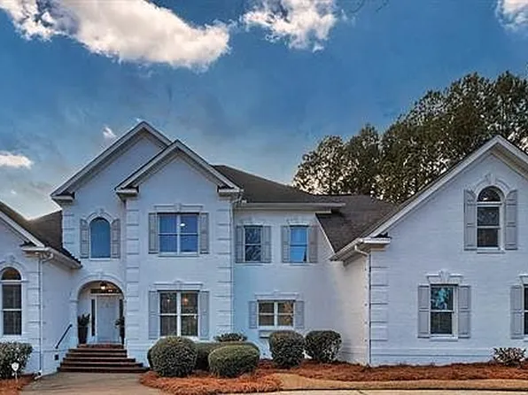 565 Charles Ct, Lexington, SC 29072