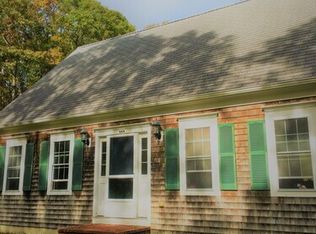 355 Oak St, Barnstable, MA 02630