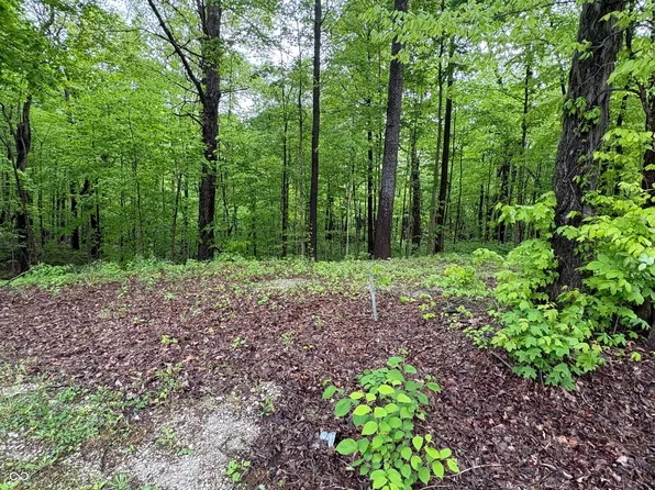3201 Hancock Ridge Rd, Martinsville, IN 46151