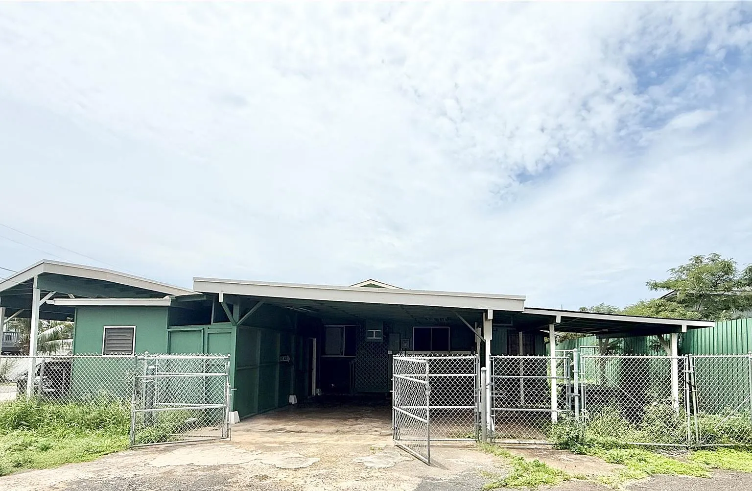 87-1698 Farrington Highway - J1 — Photo 1
