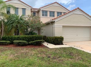 673 Fox Creek Ct, Weston, FL 33327