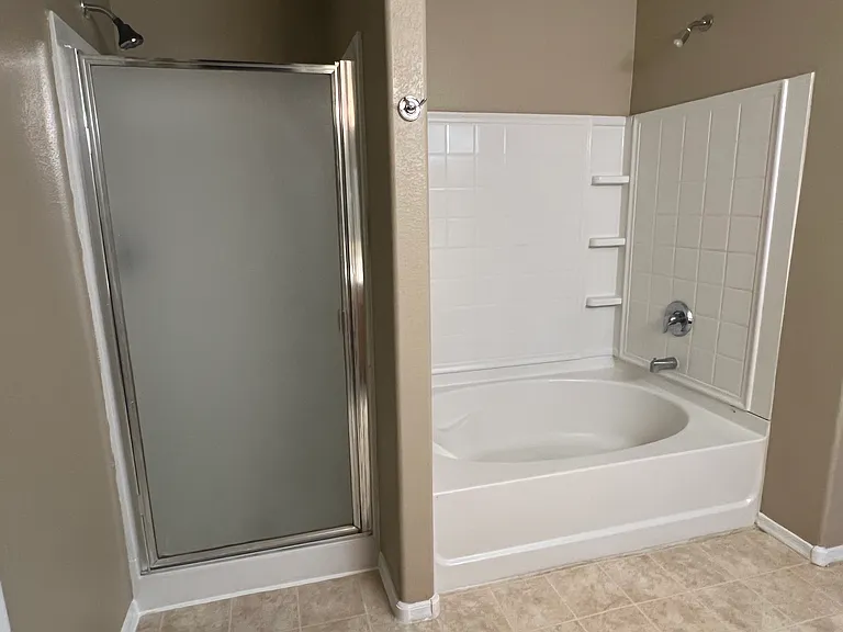 1704 E Renegade Trl — Photo 6