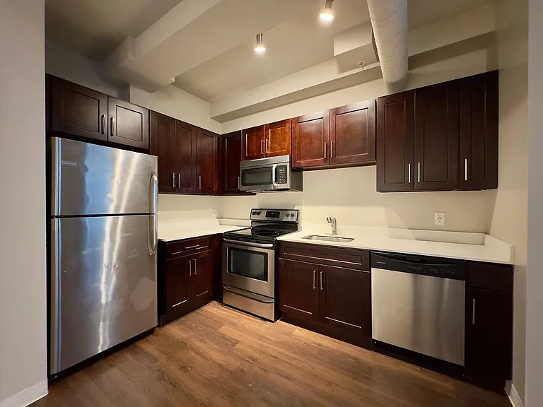 Charming 1 Bedroom/1 Bathroom Apartment Unit in Downtown Baltimore, MD! Unit 416 — Photo 99