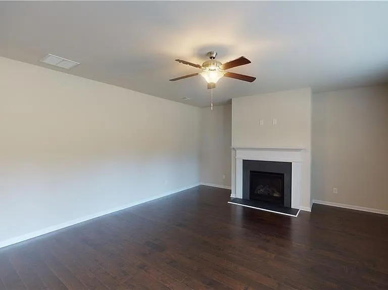 3742 Richmond Bnd — Photo 6