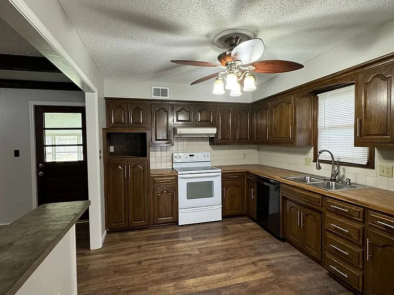 5330 Westridge Rd — Photo 6
