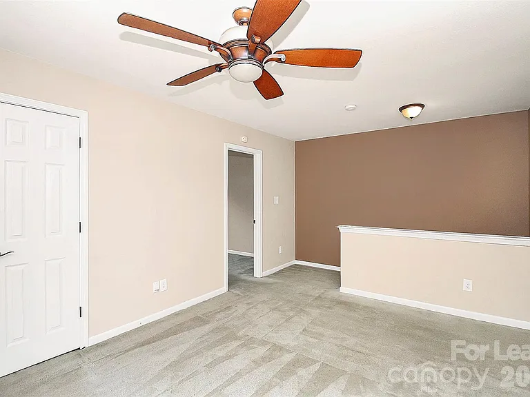 5227 Silabert Ave — Photo 20