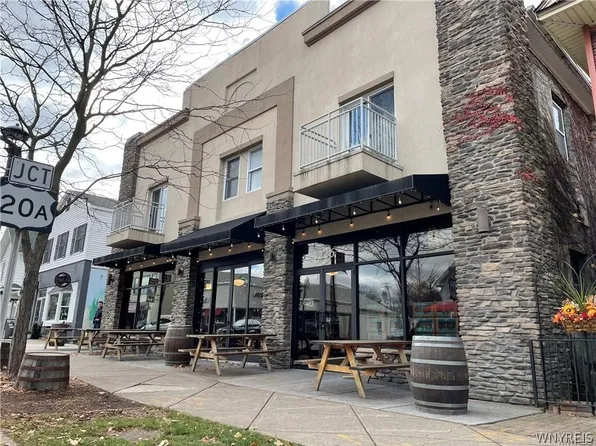 4226 N Buffalo Rd, Orchard Park, NY