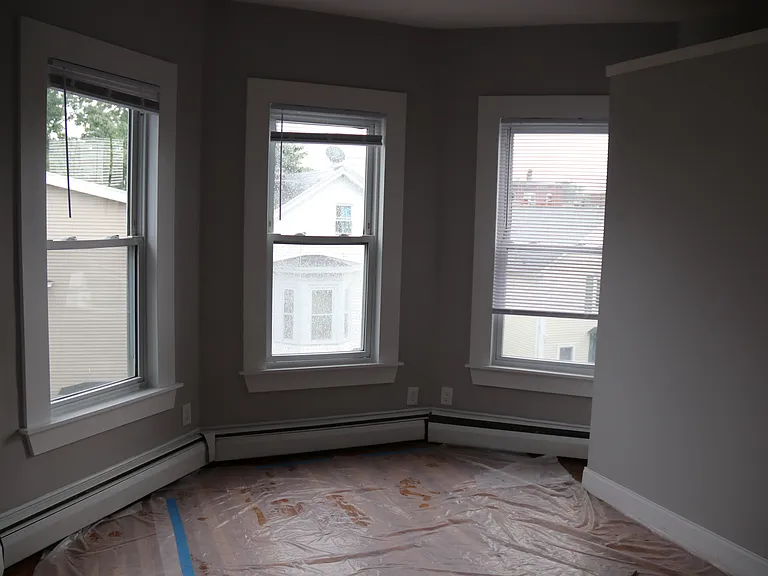 44-46 Edgewood St #2 — Photo 6