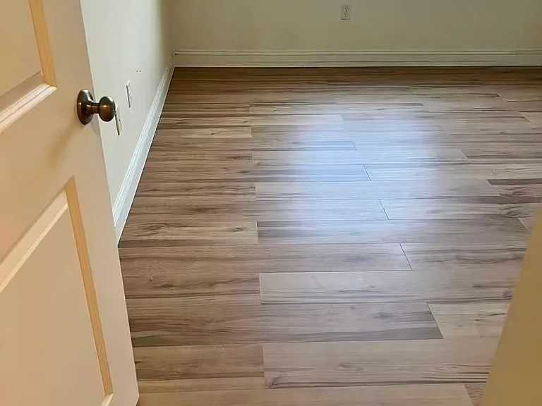 4048 Washington St #5 — Photo 14