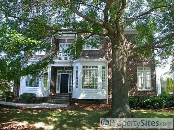3900 Bentley Bridge Rd, Raleigh, NC 27612